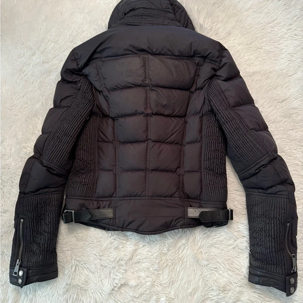 🎉HP🎉Burberry Black Down Puffer Jacket with Removable Fur Collar - Picture 7 of 16